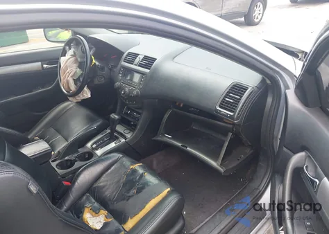 2004 Honda Accord 3.0 Ex from USA, damaged, VIN 1HGCM82684A013243